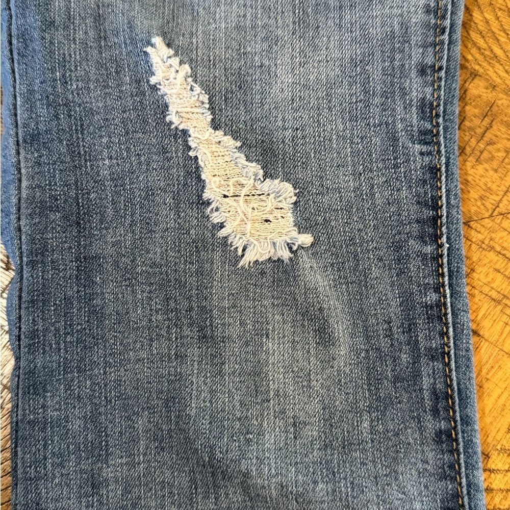 BCBGeneration Women’s Mid Rise Bootcut Distressed Blue Jeans Size 1 - Picture 8 of 14